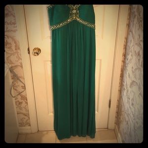 Long formal dress size 12. Only worn once.