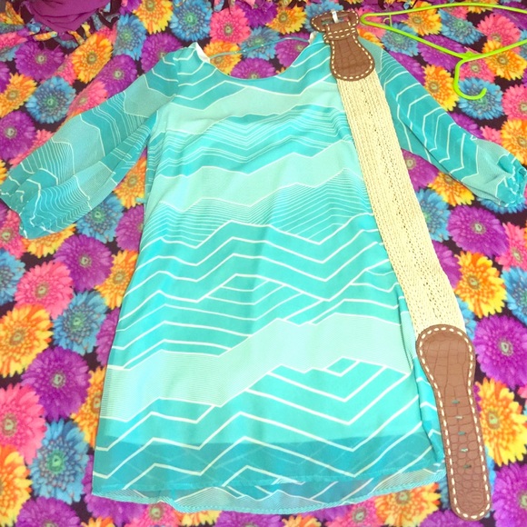 Dress with belt