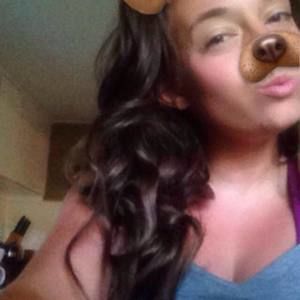 Meet your Posher, Alyssa