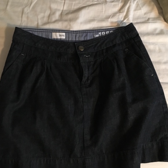 GAP jean skirt