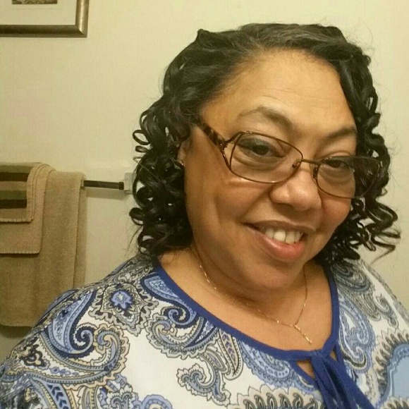 Meet your Posher, Carmen - Picture 1 of 1