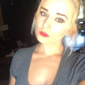 Meet your Posher, Kaci