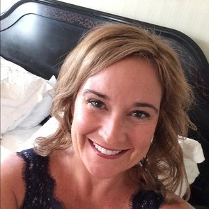 Meet your Posher, Venessa