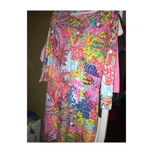 SOLDLilly Pulitzer fishing for compliments