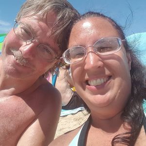 Meet your Posher, Holly