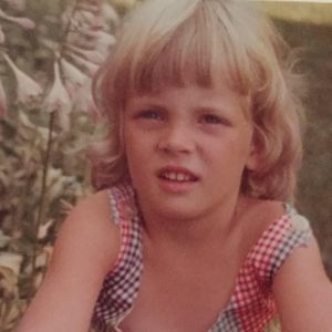 Meet your Posher, Sally