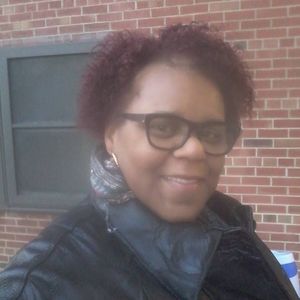 Meet your Posher, Cynthia