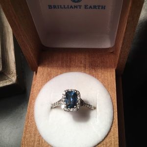 Sapphire and diamond ring