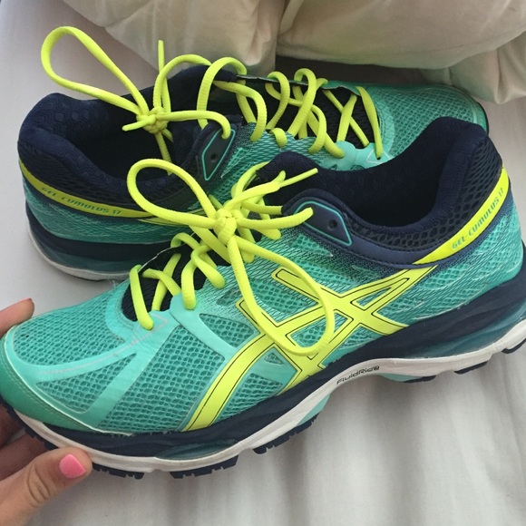 ONLY WORN ONCE ASIC SNEAKERS