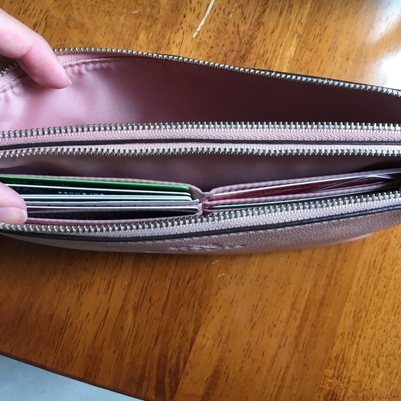 Coach Double Zip Wallet - Picture 3 of 4