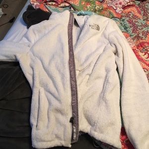North face white fleece jacket