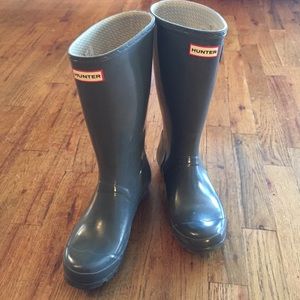 Grey Hunter boots