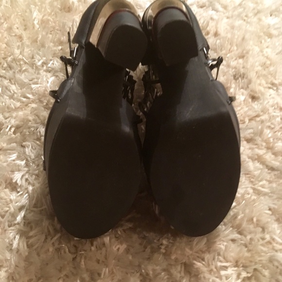 MICHAEL ANTONIOโข Townsend in Black - Picture 4 of 5