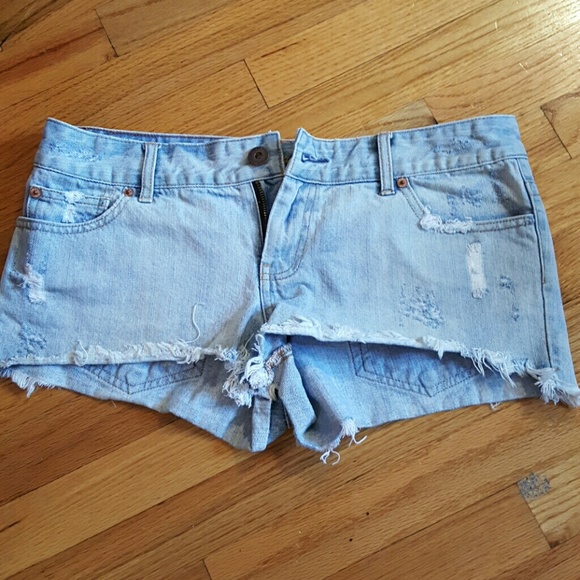 American Eagle light Denim shorts