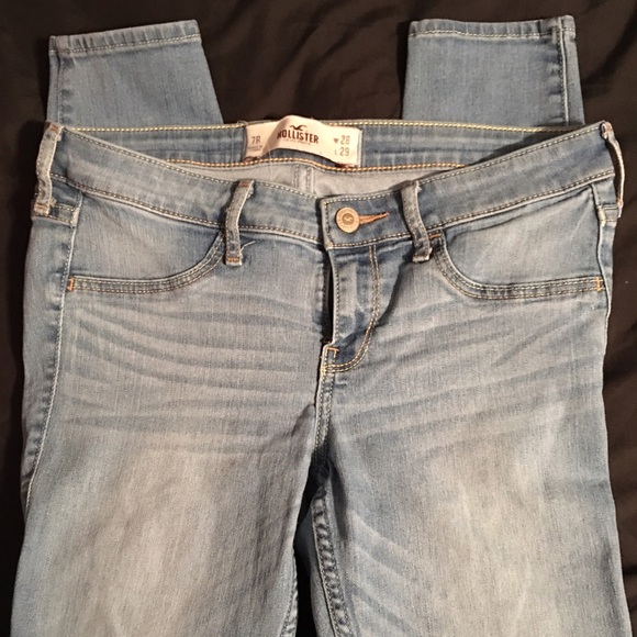 Hollister Jeans size 7R