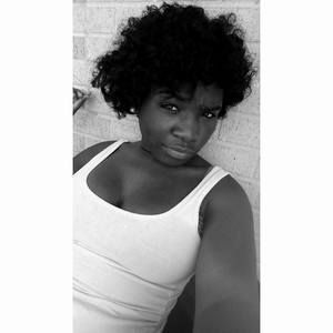 Meet your Posher, Ericka