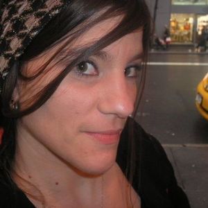 Meet your Posher, Kelly