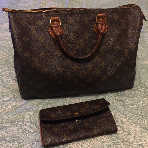 Authentic Louis Vuitton Speedy 35-Bag only - Picture 1 of 2