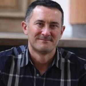 Meet your Posher, Alex