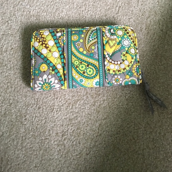 Vera Bradley wallet