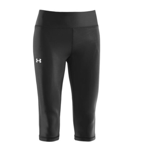 Under armor quarter leggings