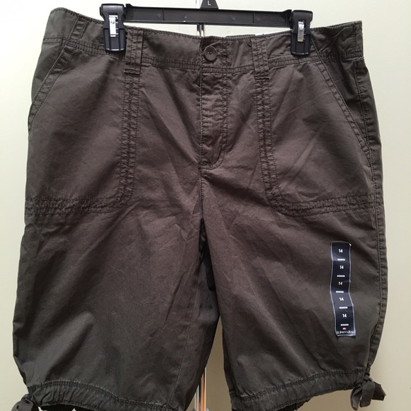 Bermuda shorts - St John's Bay size 14 NWT