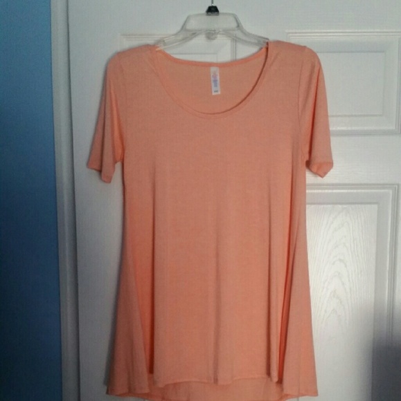 Lularoe Perfect Tee!