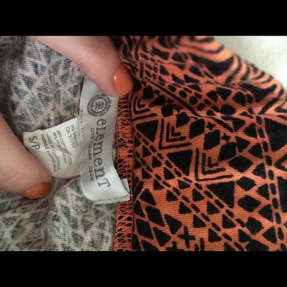 ELEMENT MAXI SKIRT SIZE SMALL LIKE NEW!! - Picture 3 of 3