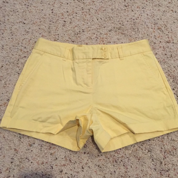 butter yellow vineyard vines shorts