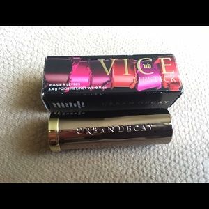 Urban Decay Matte Lipstick