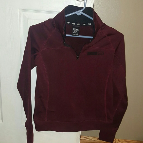 (XS) VS pink quarter zip