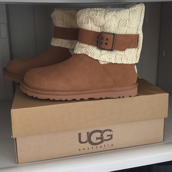 Women Cassidee UGG BOOTS