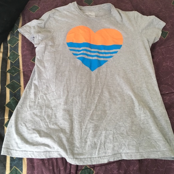 adidas Tops - T shirt