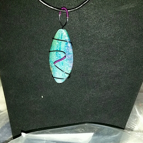 Beautiful wrapped Agate Pendant