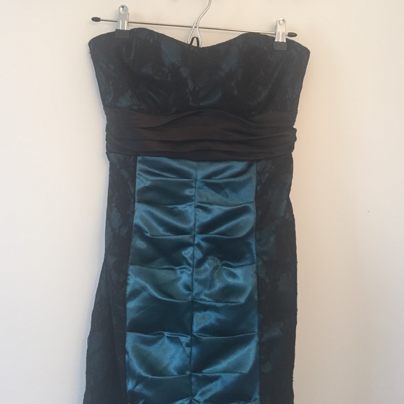 Teal and black laced dress! - Picture 3 of 4