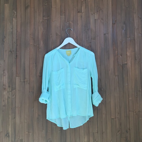 Seafoam lightweight Maeve Blouse.