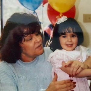 Meet your Posher, Linda