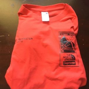 Supreme north face tee