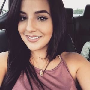 Meet your Posher, Natalia