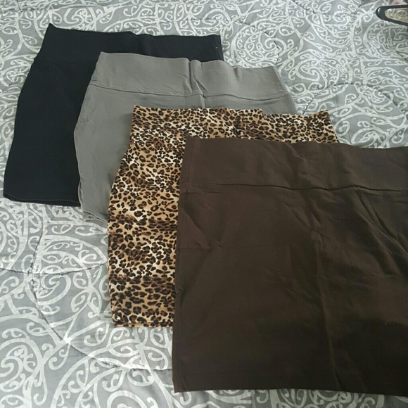 Lot of bodycon skirts