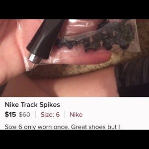 Nike track shoes. Runs small so listed as 5.5/6