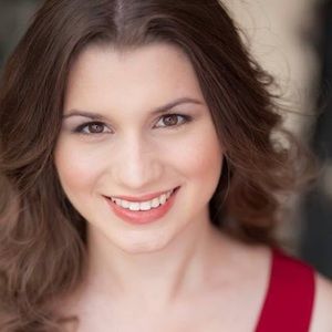 Meet your Posher, Gabriela