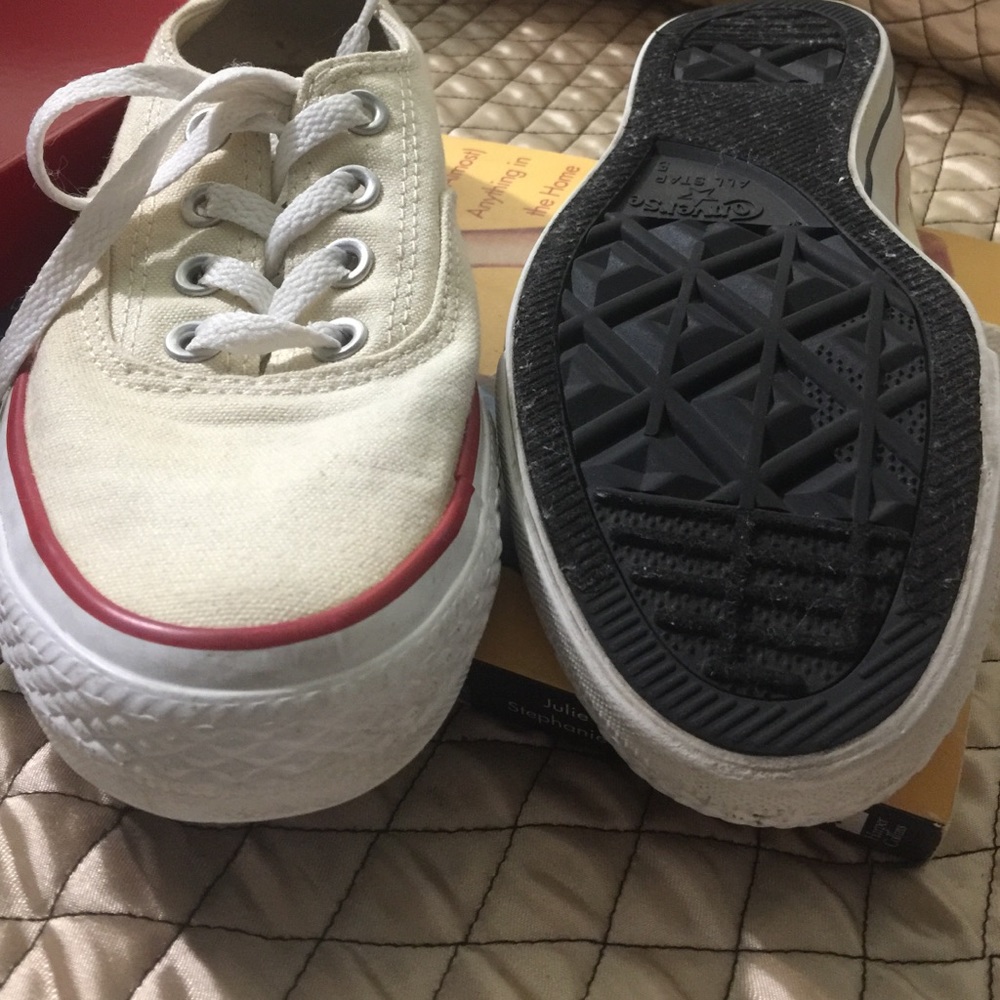 Converse Sneakers Women's Size 7 Canvas