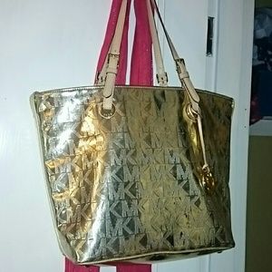 Michael Kors purse