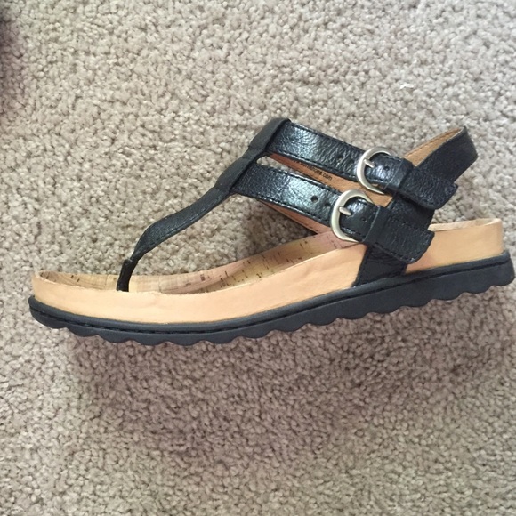 Born black leather sandal - Picture 3 of 4