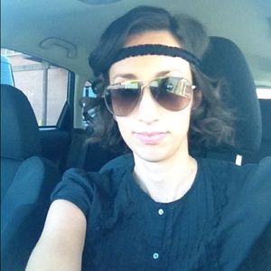 Meet your Posher, Lisa