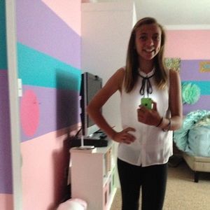 Meet your Posher, Hailey