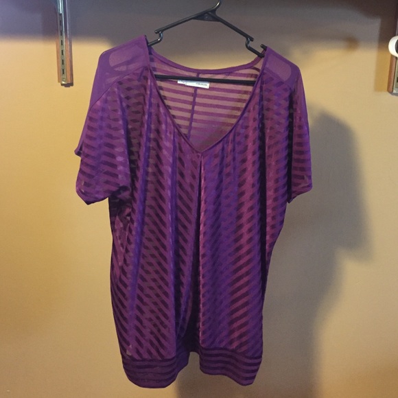 Maurices' top