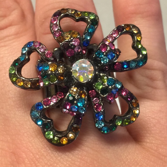 Jewelry - Flower ring