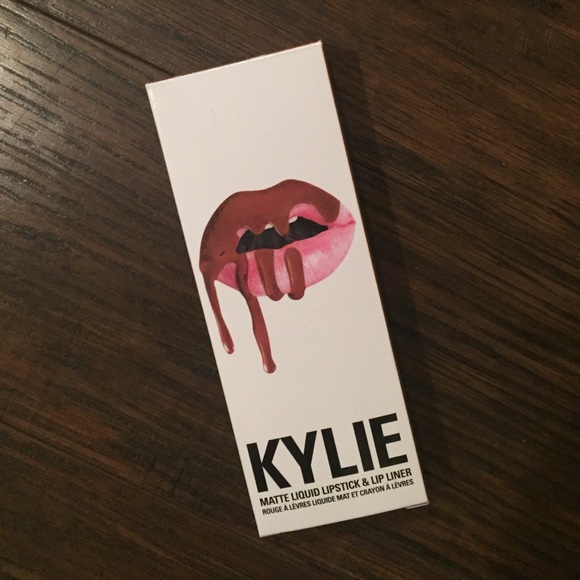 Ⓜ️ $20 Kylie Jenner Lip Kit (Dolce K)